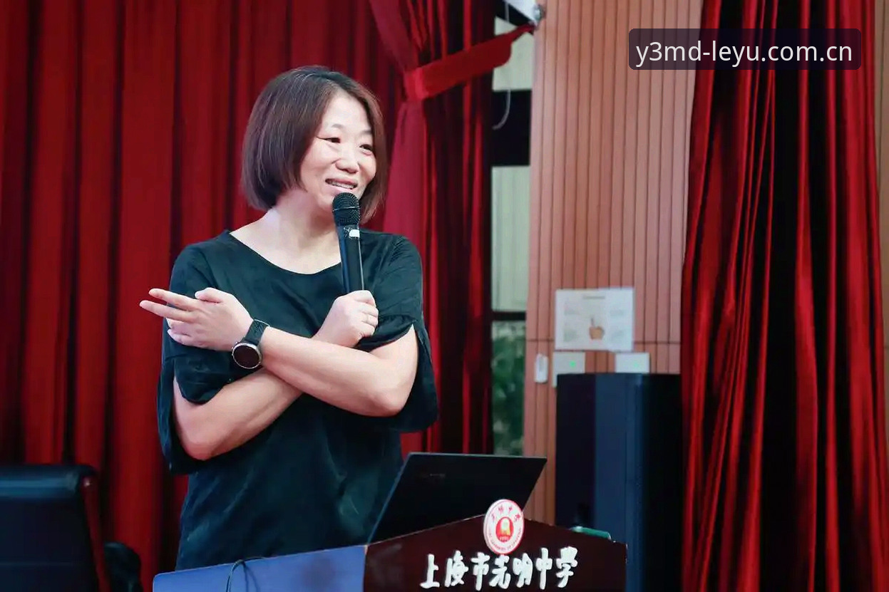 掌握压力管理的实用技巧——从卢卡库64分钟的逆袭中学习情绪调节